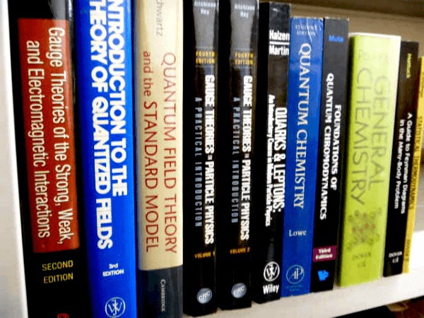 藍青堂書林では、物理・化学・科学に関する理工学の専門書・大学の教科書・古本を高価買取しております